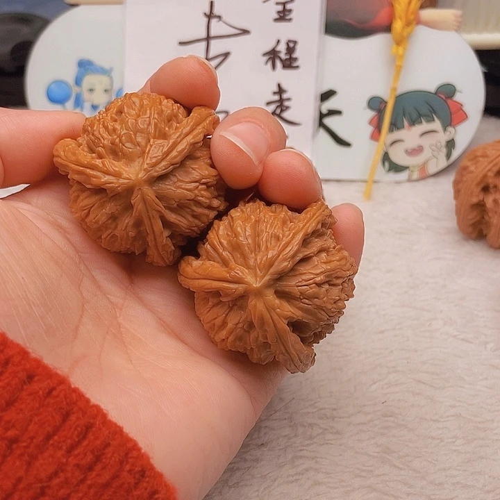 吊坠文玩核桃高**鹰三棱