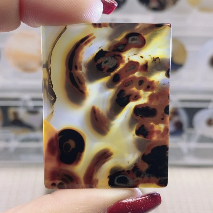 玛瑙/玉髓未镶嵌颈饰