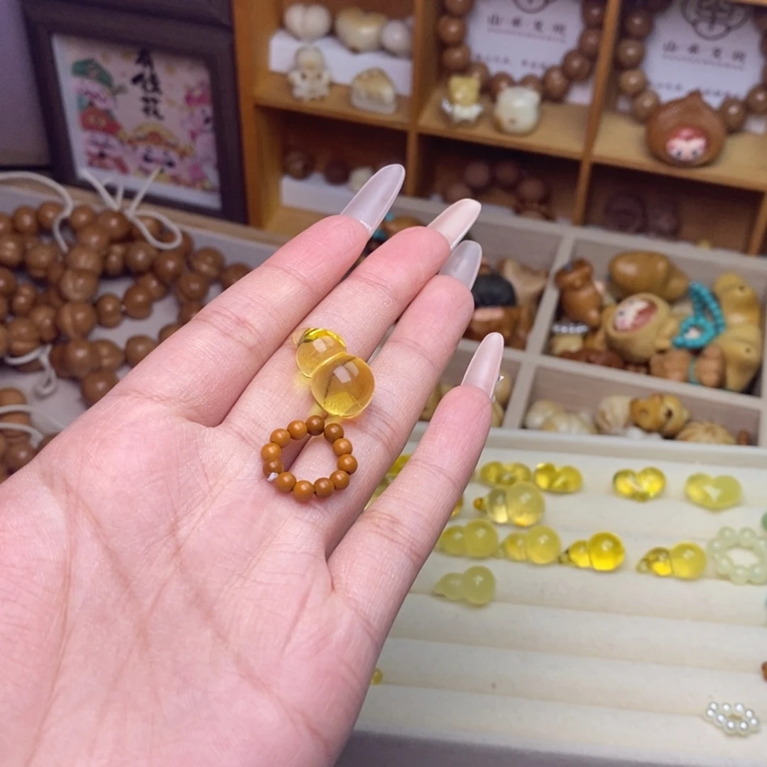 吊坠猴头核桃1.60克葫芦