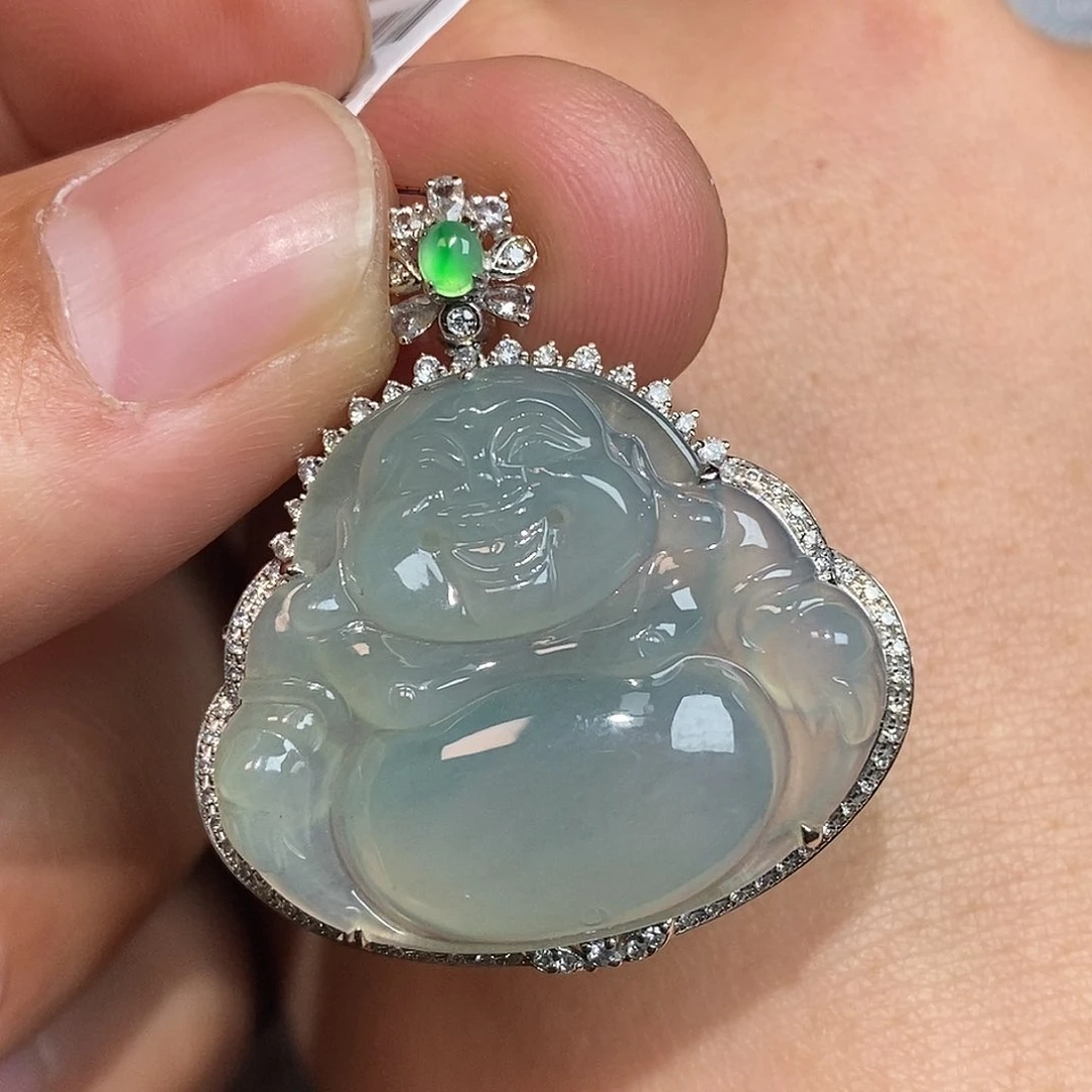 翡翠颈饰18K金镶嵌佛公