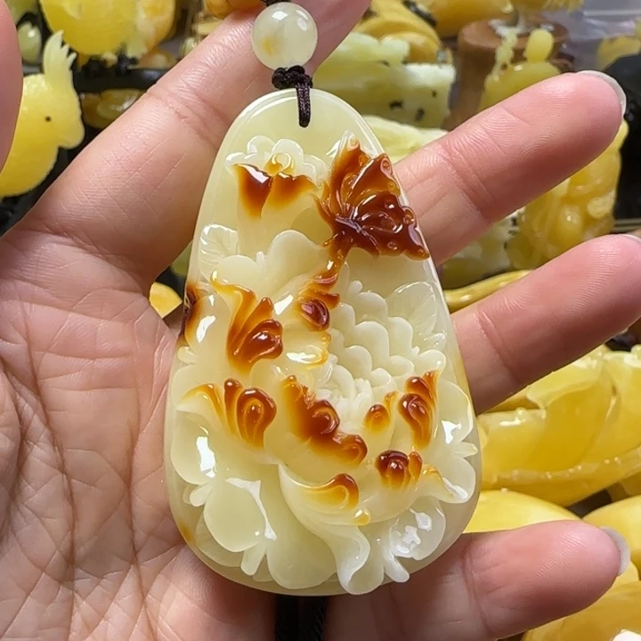 蜜蜡珠宝奇石未镶嵌