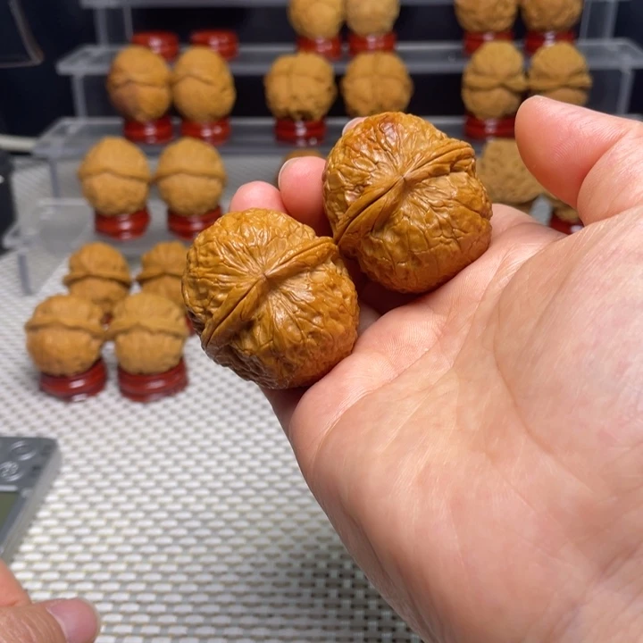 文玩核桃把件17至尊元宝