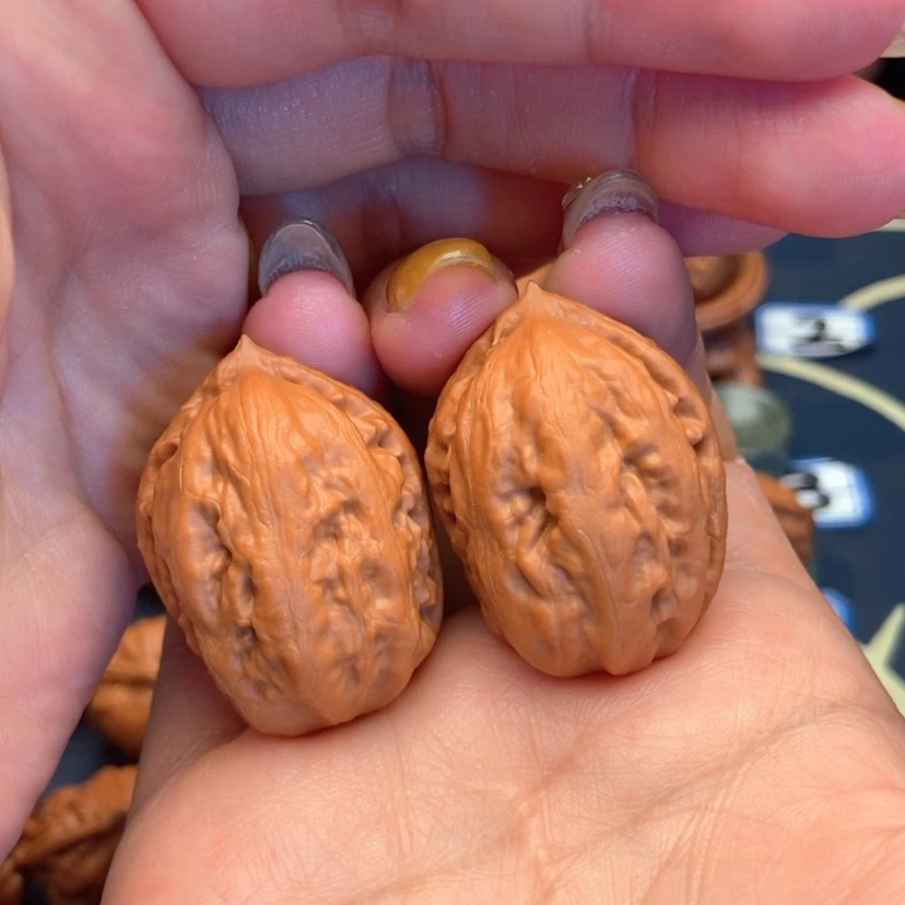 【闪购商品】文玩核桃吊坠冇***ᵛ柳叶