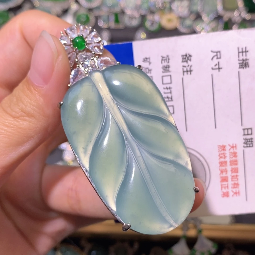 翡翠未镶嵌颈饰天然