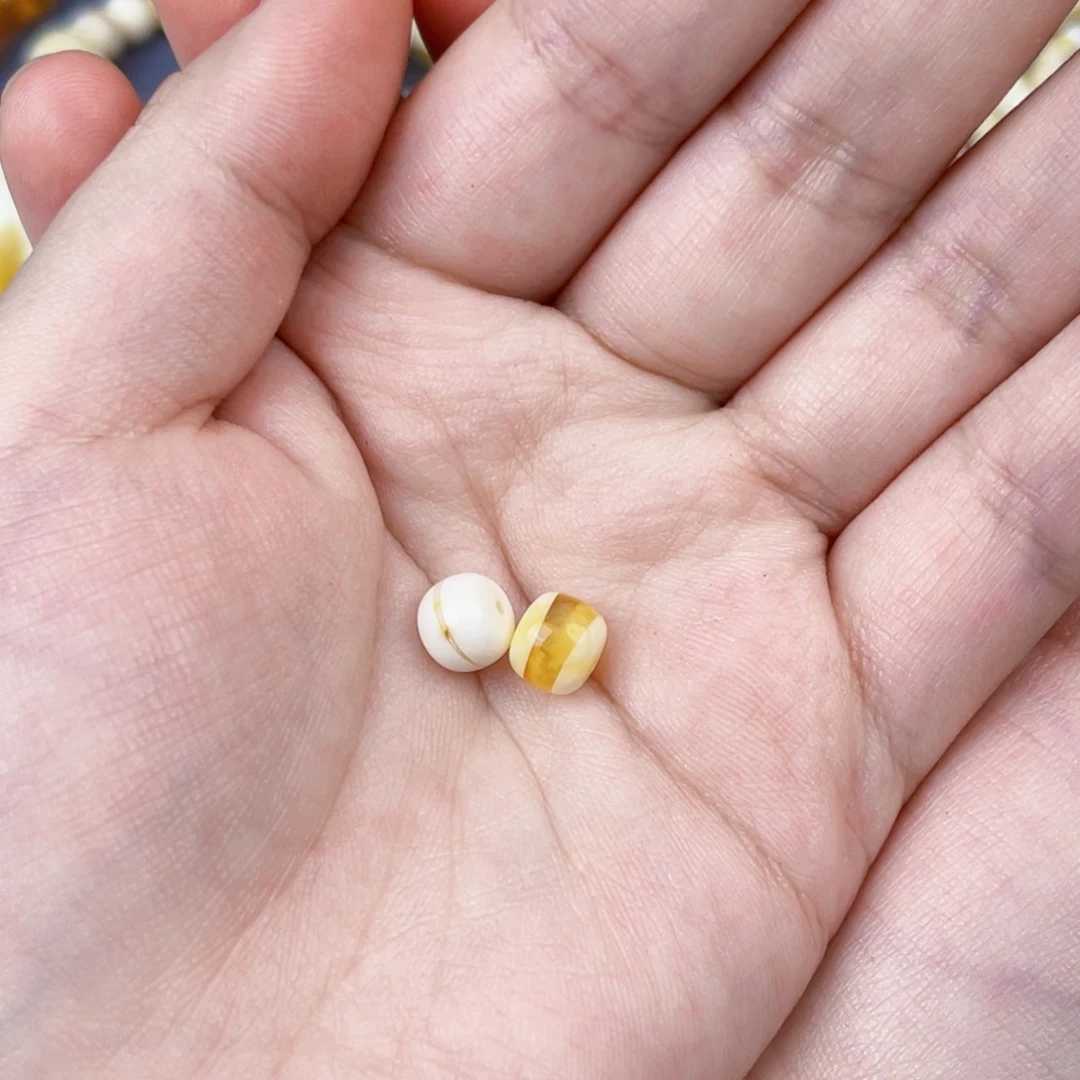 琥珀珠宝奇石未镶嵌唐**?