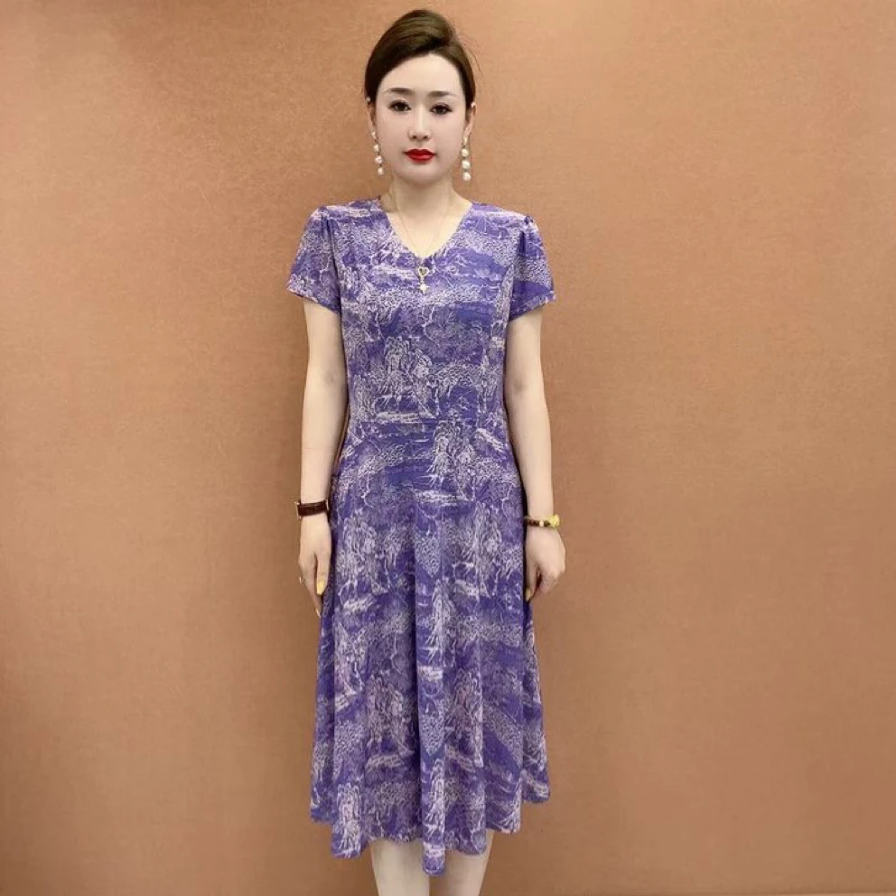 时尚气质夏季V领连衣裙气质百搭显瘦碎花裙妈妈装遮肚中长款裙子