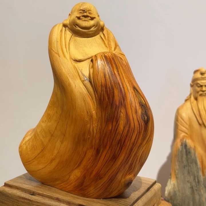 用***8柏木（崖柏）弥勒摆件