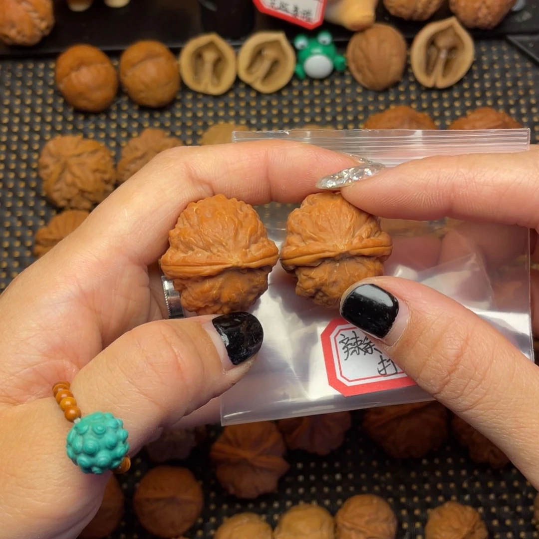 文玩核桃吊坠辣*m28尺全品水晶苹果园