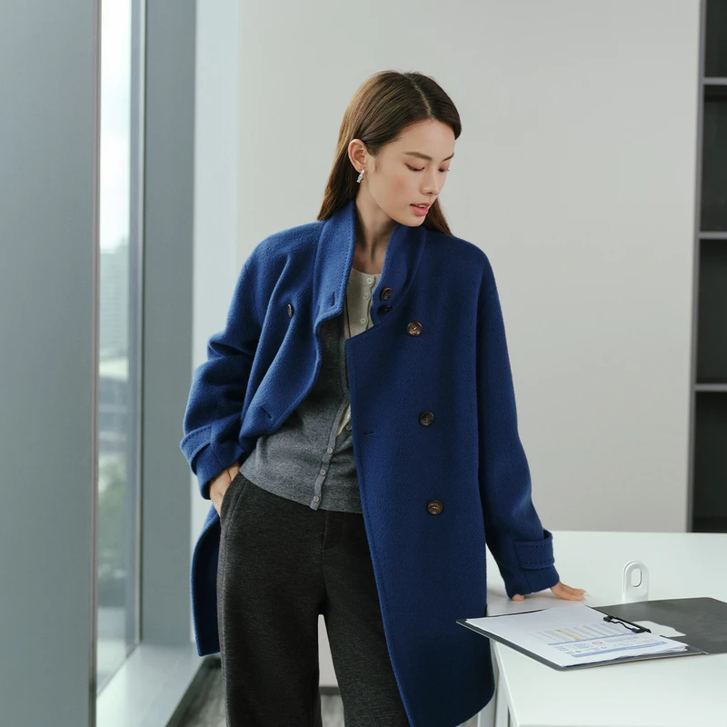 EP雅莹秋装新款女装 100绵羊毛双排扣蓝色烟囱领大衣外套8205A
