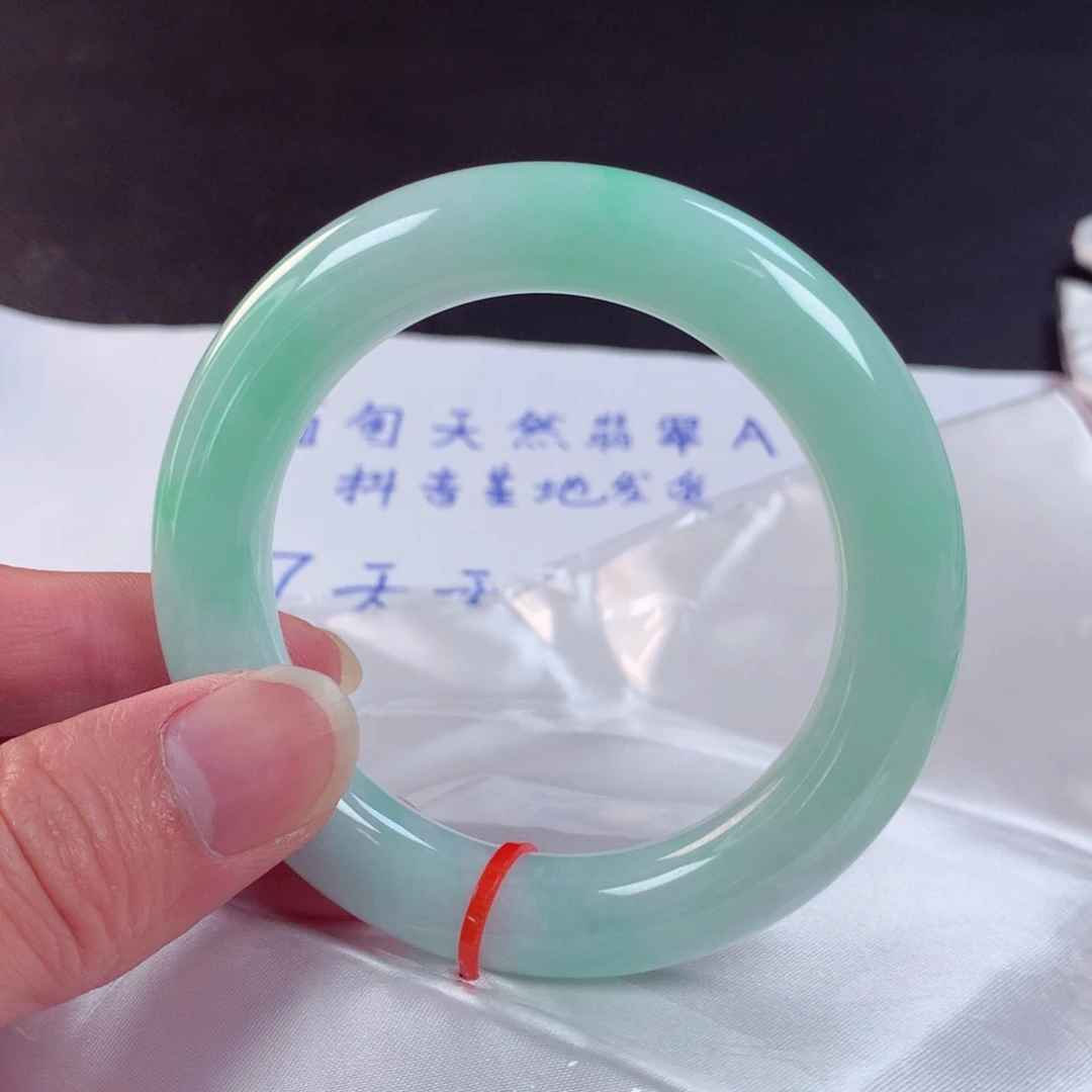 未镶嵌手镯翡翠621