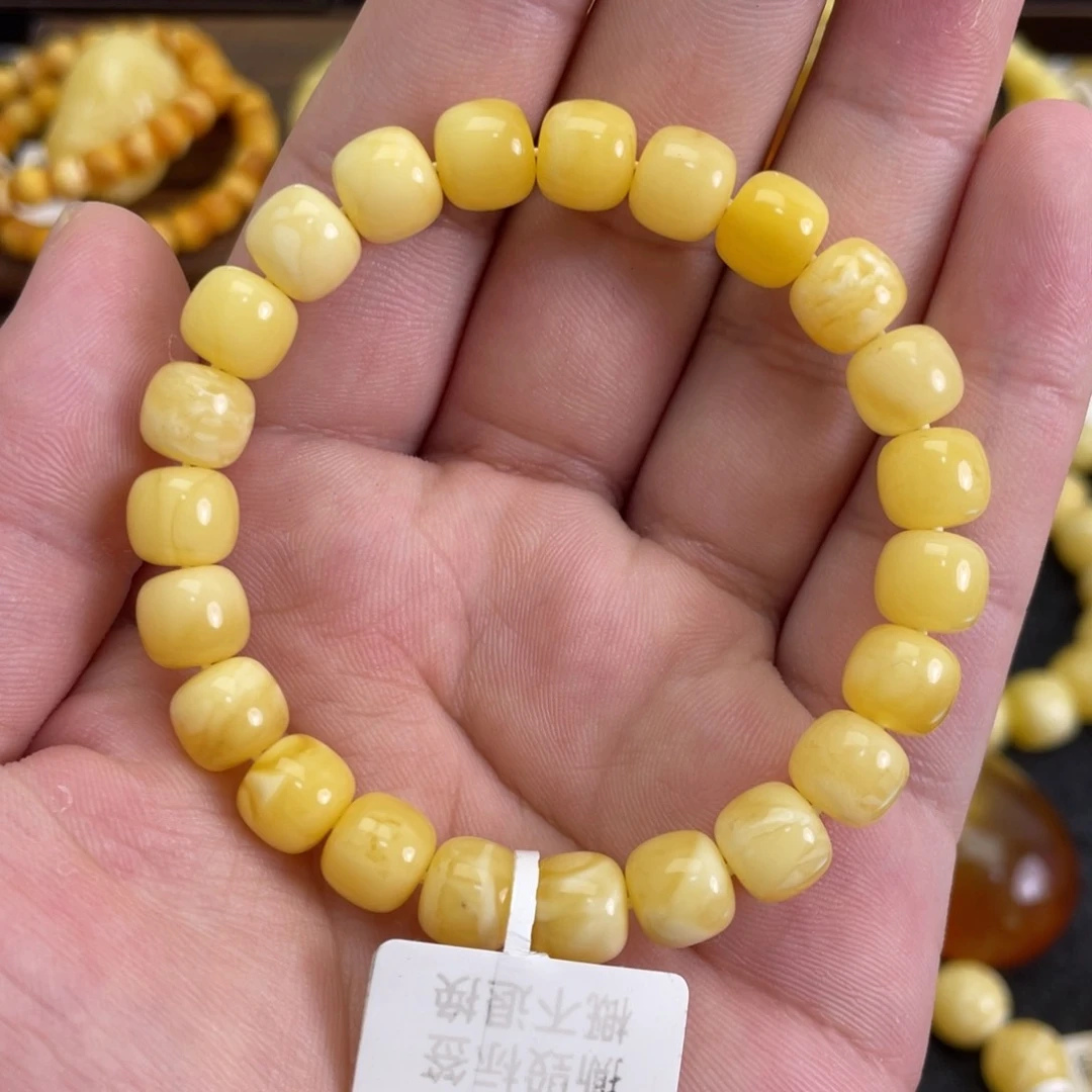 未镶嵌琥珀珠宝奇石