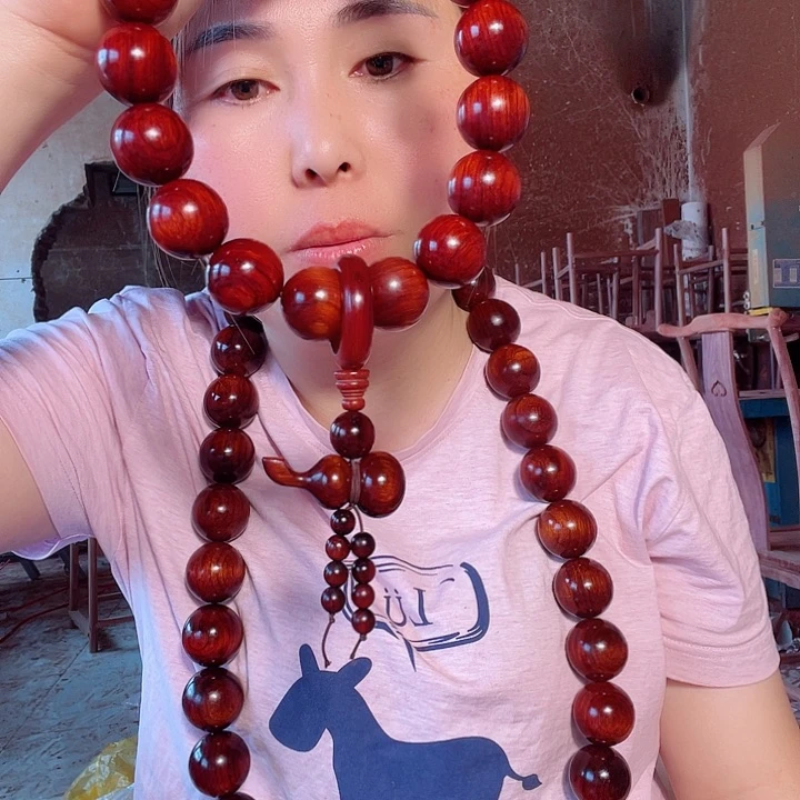 东非黑黄檀（紫光檀）紫檀2.5。   19葫芦