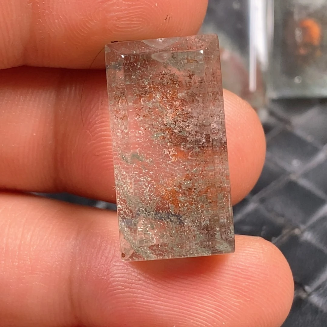 未镶嵌颈饰水晶水晶