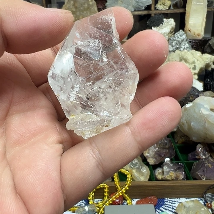 水晶珠宝半成品未镶嵌云****儿