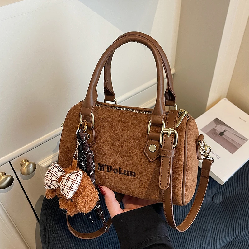 小众复古麂皮绒包包女2025新款休闲百搭气质斜挎包时尚手提枕头包