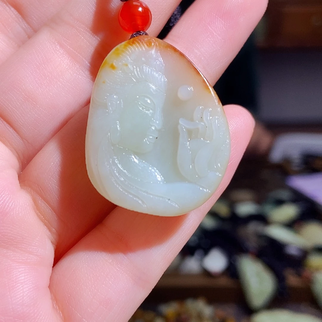 颈饰未镶嵌和田玉