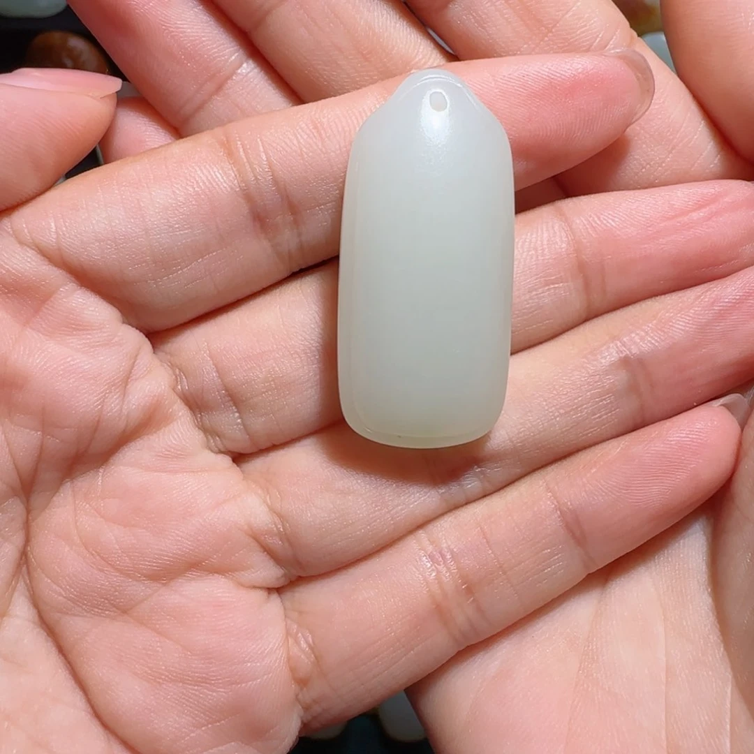 和田玉未镶嵌颈饰@***安