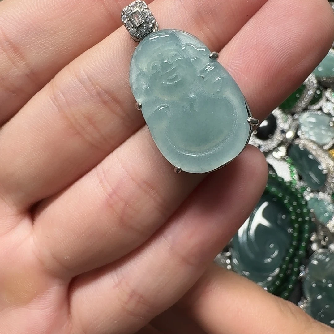 翡翠未镶嵌颈饰天然A货翡翠放漏