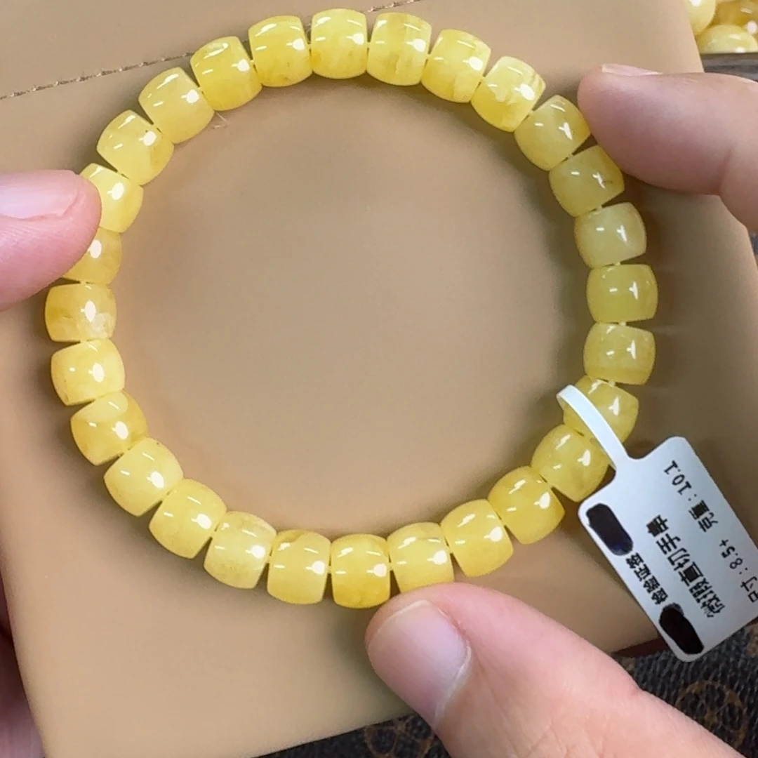 琥珀未镶嵌裸石11800000000