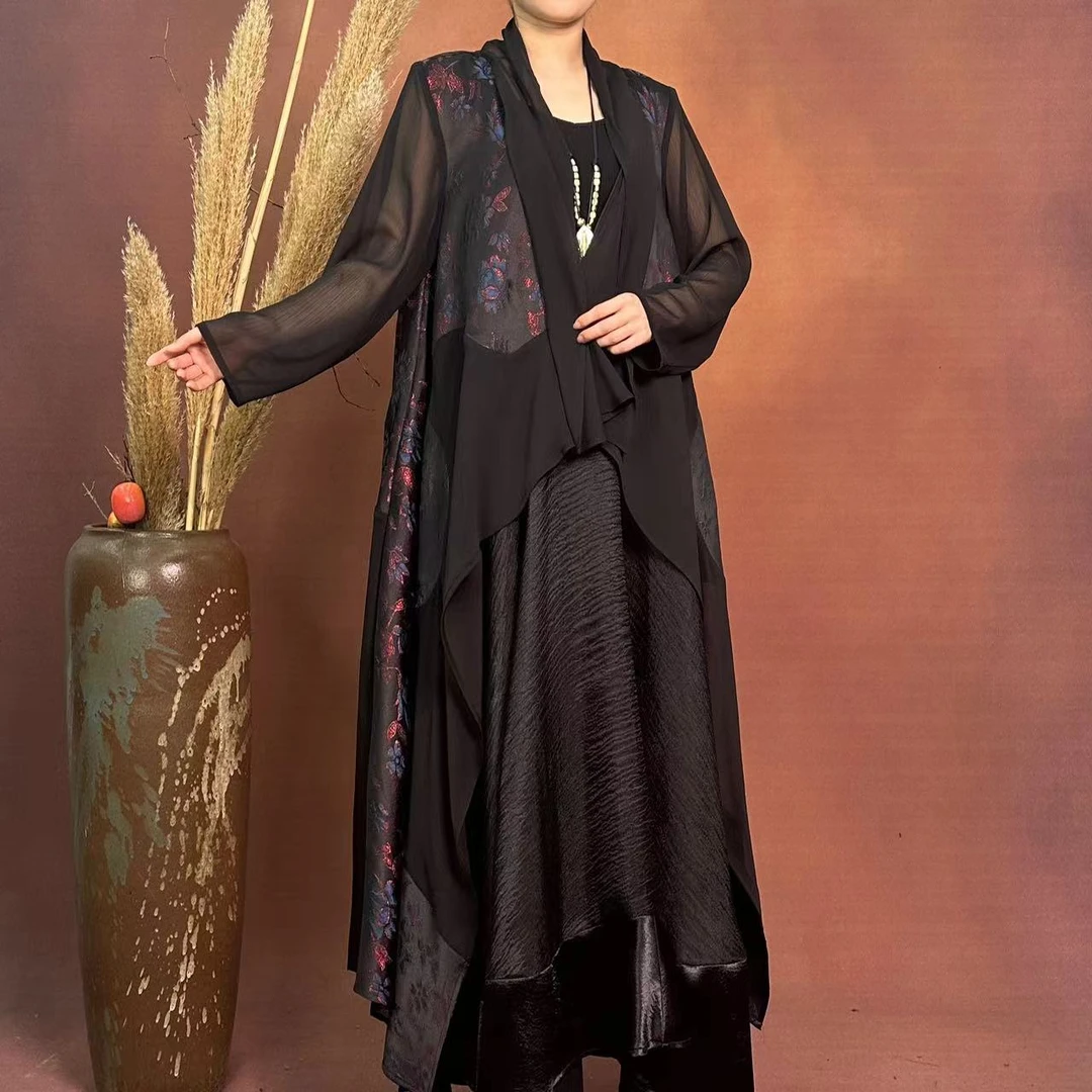 【大海轻奢】W24178新款黑色刺绣花拼纱前短后长设计师款时尚外披