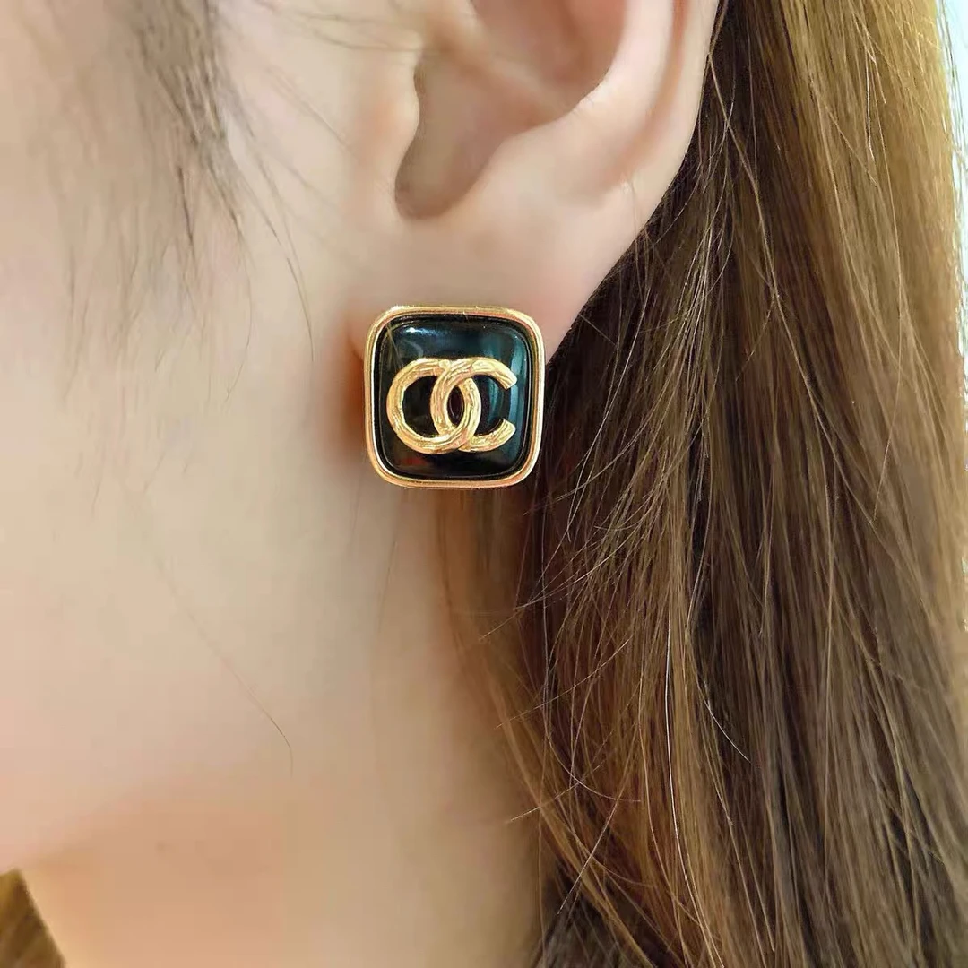 钛钢耳饰 小香方块耳钉黑滴油925银针高档网红小香风气质百搭耳环