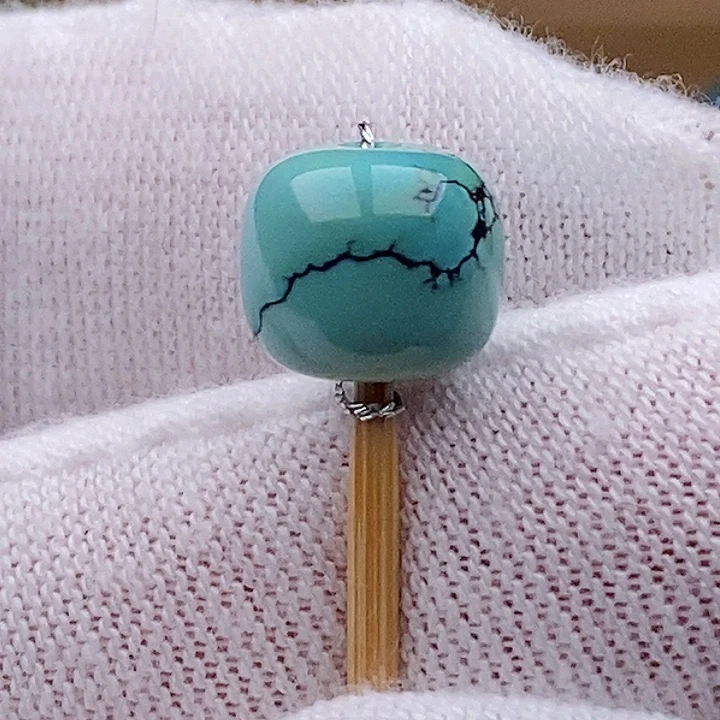 绿松石未镶嵌珠宝奇石8.7