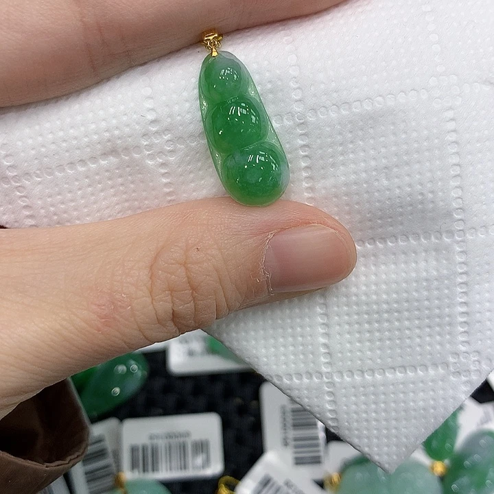 颈饰18K金镶嵌翡翠1235678899