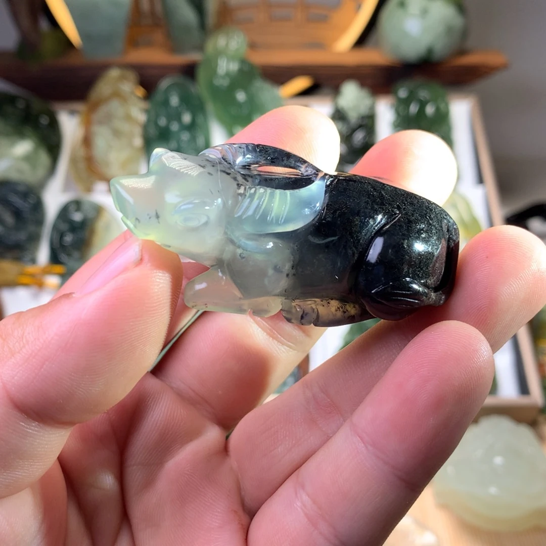 岫玉未镶嵌岫玉挂件