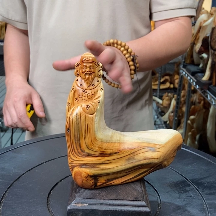 柏木（崖柏）随型摆件