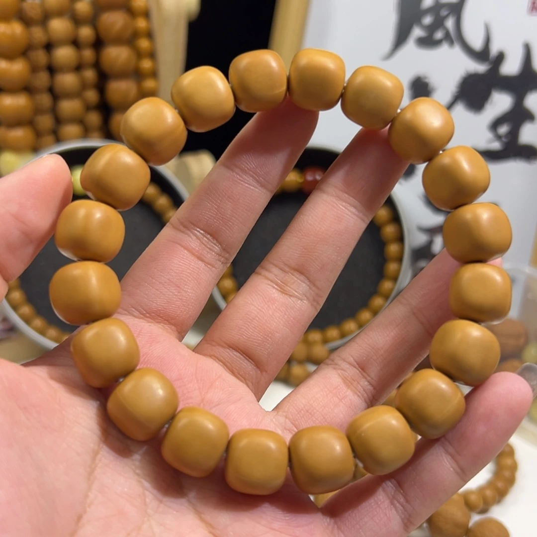 猴头核桃吊坠12+mm方糖大书包全品无暇