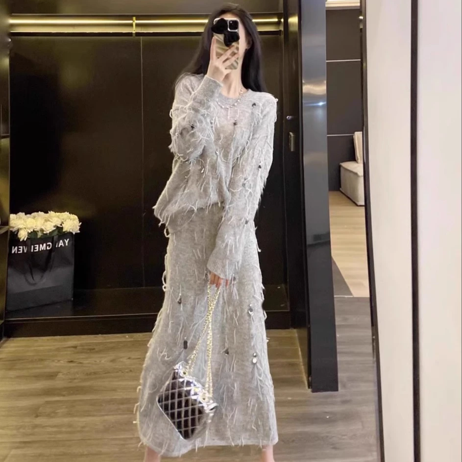 时尚轻奢风套装女2025秋季新款小香风高级感灰色上衣半身裙两件套