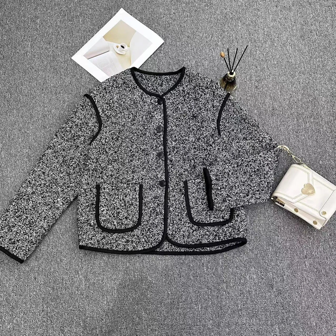 【周周家】M3323濮院秋冬季绵羊毛外套女士休闲时尚街头风