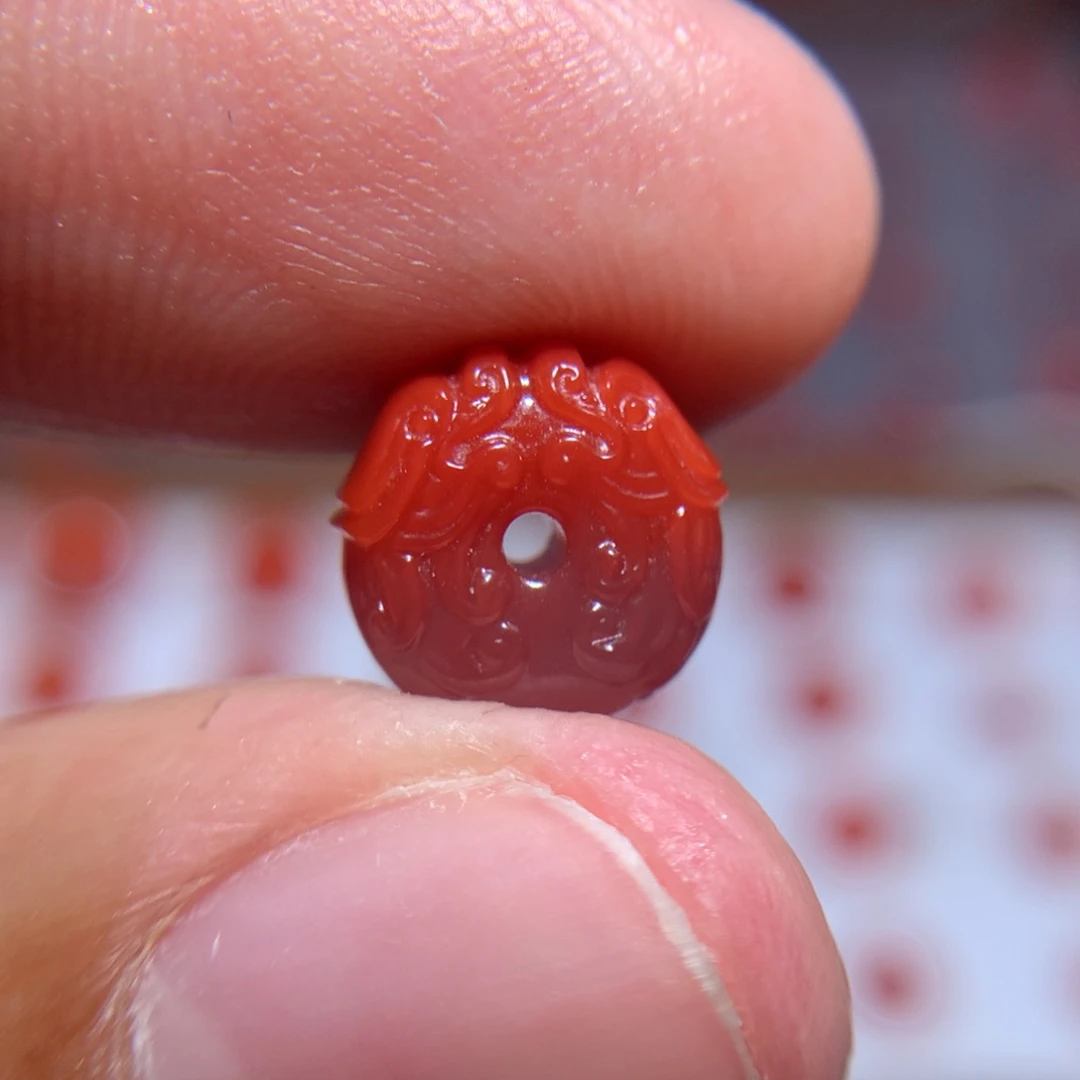 南红玛瑙龙扣未镶嵌谢*