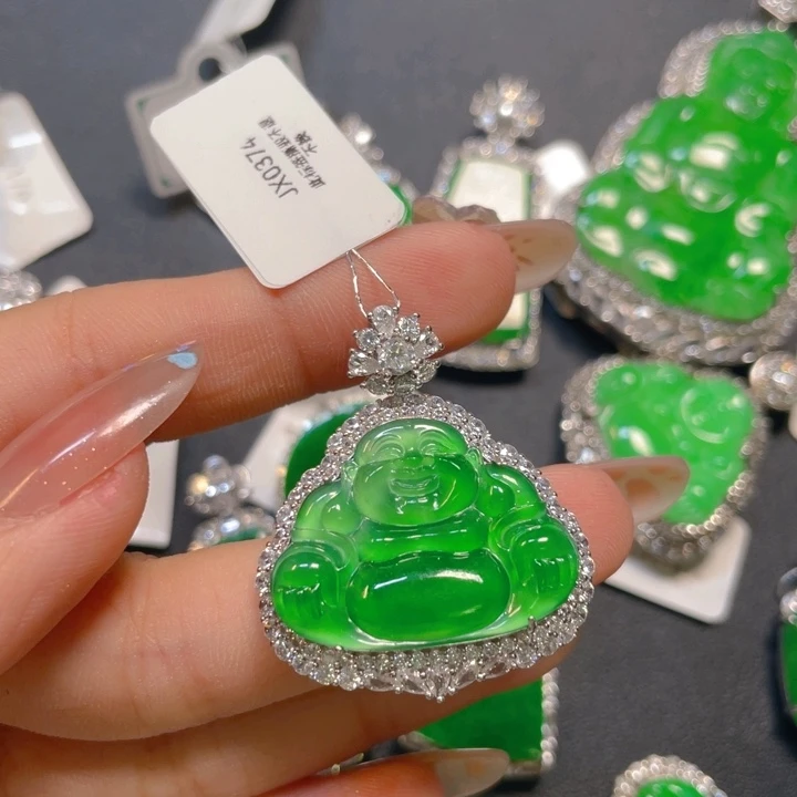 【闪购商品】翡翠银S925镶嵌颈饰m****y翡翠