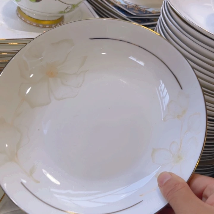 瓷片秒金八寸深盘四个微瑕