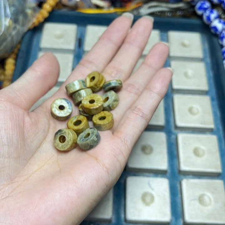 颈饰玻璃2093一个