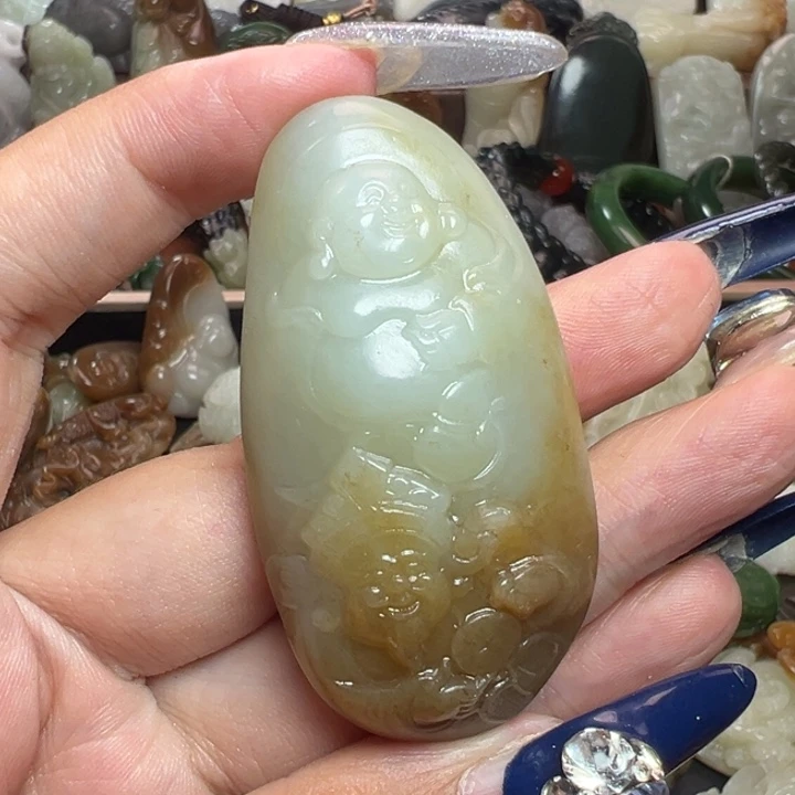 颈饰未镶嵌和田玉