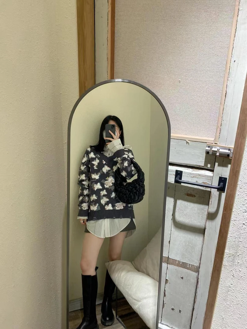 主题纹样套头衫（不含配饰-0302