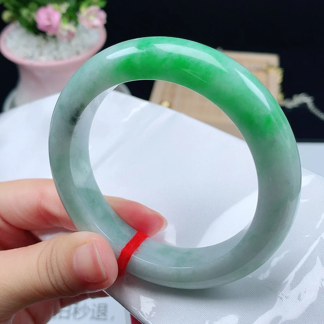 翡翠未镶嵌手镯632