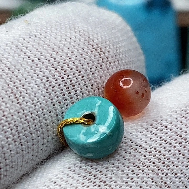 南红玛瑙未镶嵌珠宝奇石