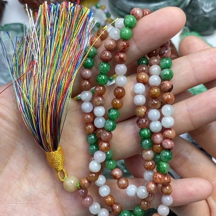 颈饰未镶嵌翡翠洛*宝