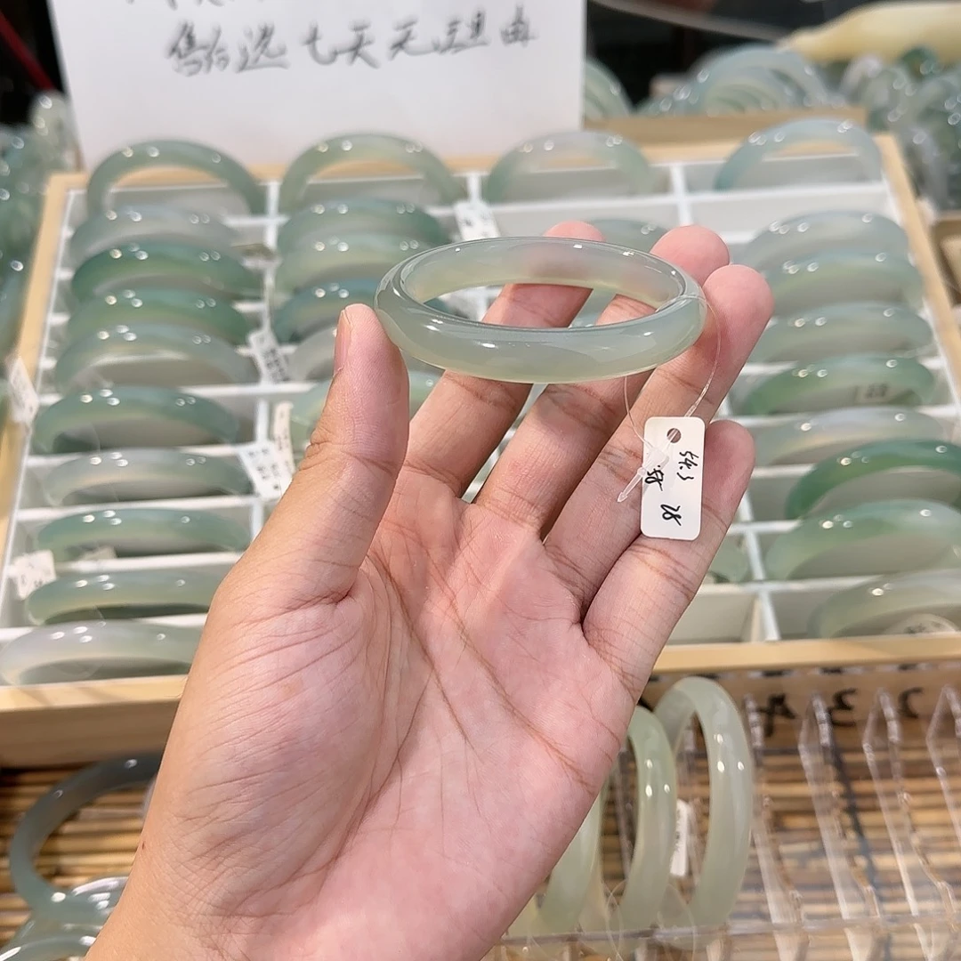 手镯玛瑙/玉髓未镶嵌圈口54.3