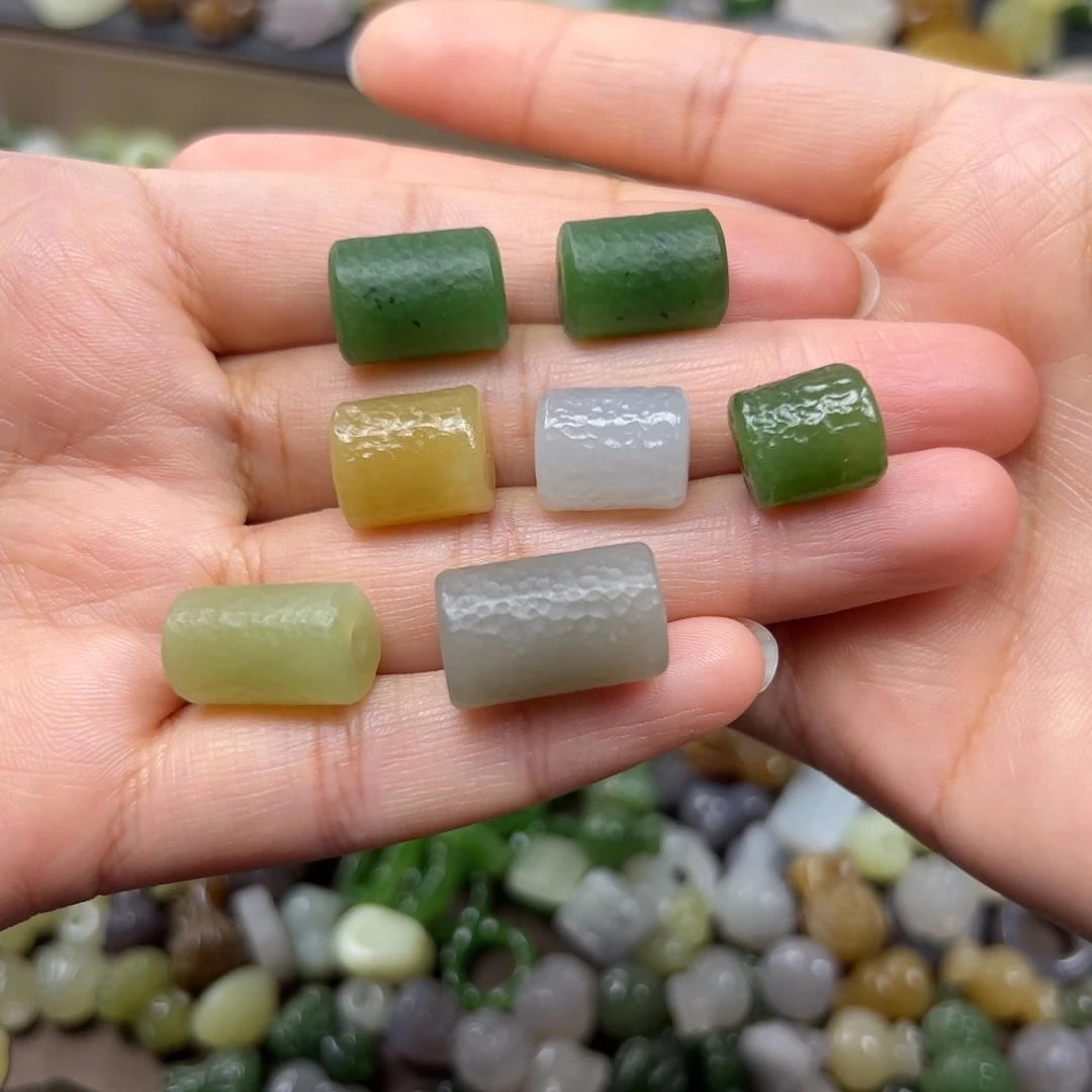 和田玉未镶嵌颈饰98一个多样性发其一