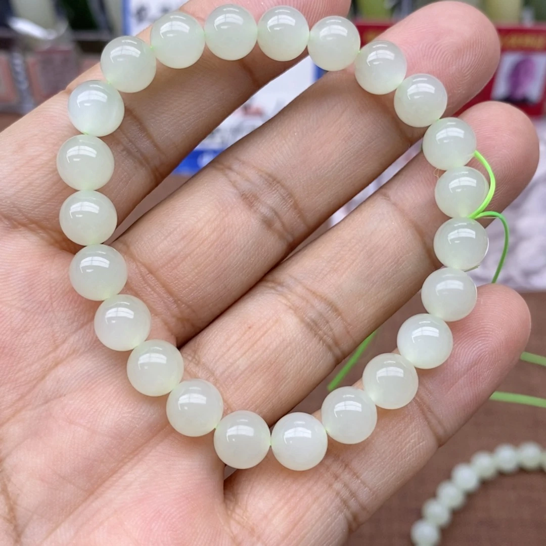 未镶嵌手串和田玉卡8