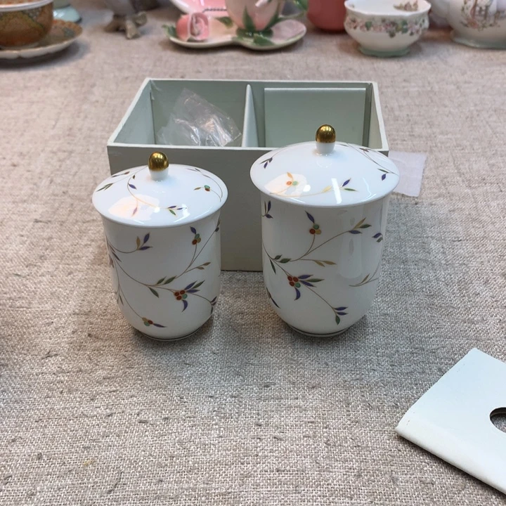 金瓷阁家的美丽瓷器