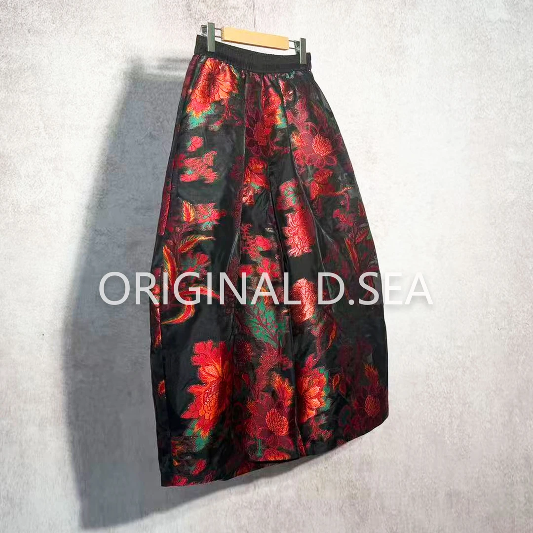 【胭脂醉】酒红色五色云锦刺绣新中式花苞裤