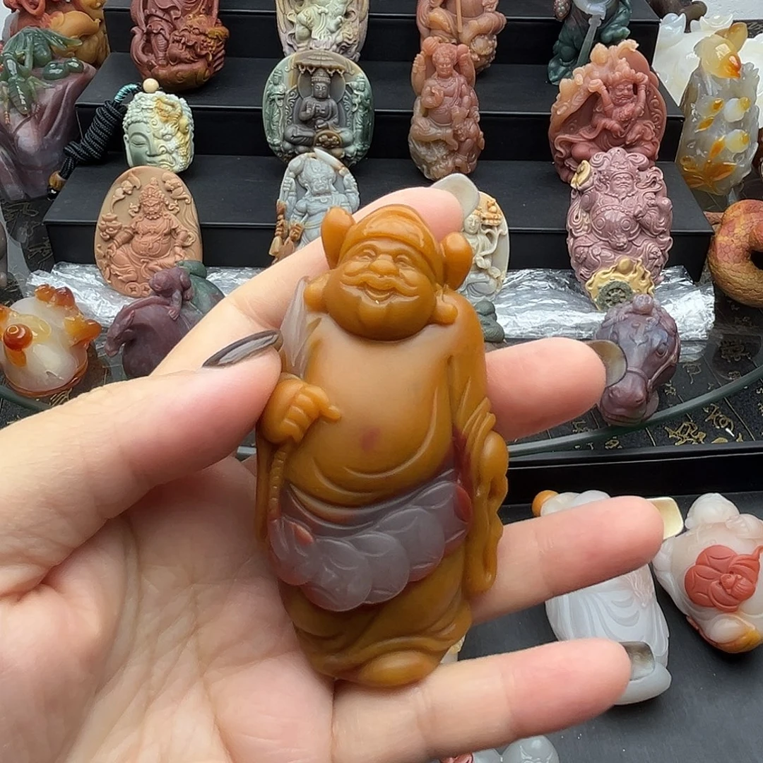 石英质玉未镶嵌颈饰