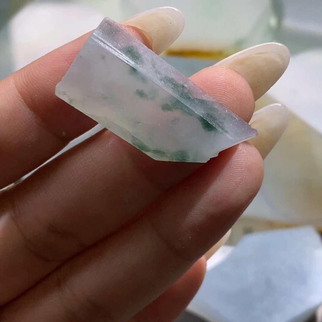 未镶嵌挂件翡翠潤**下