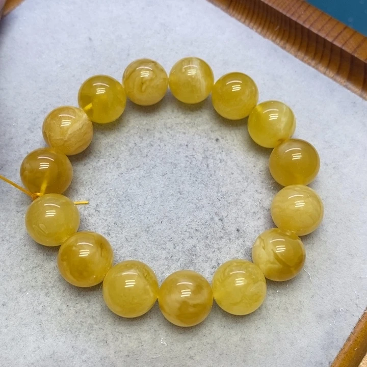 蜜蜡裸石未镶嵌手串