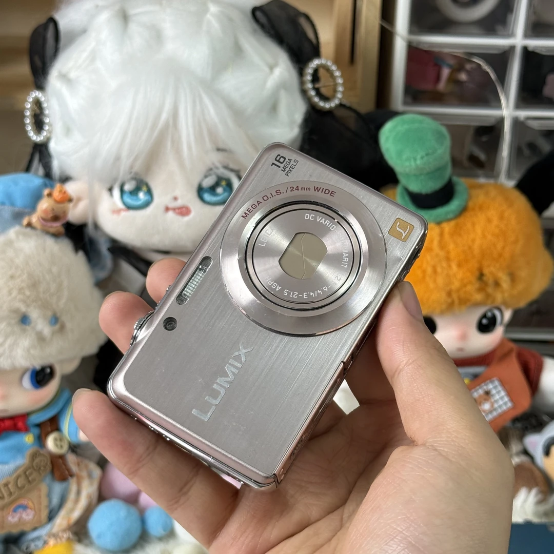9新 Panasonic/松下 松下fh8冷白皮1600万像素滤镜多适新手带配件